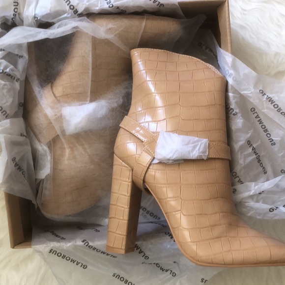 BNIB • ASOS GLAMOROUS Beige Croc Embossed Ankle Boot with Harness Details - Picture 7 of 12